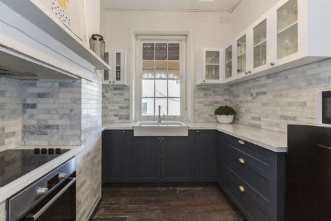 Landmark 1850s Family Fremantle Home - Tourism Adelaide 2