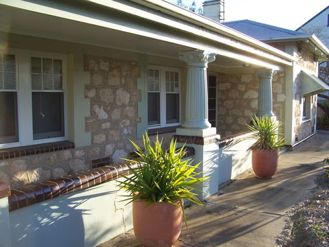 MacDonnell House, Naracoorte - Tourism Adelaide 0