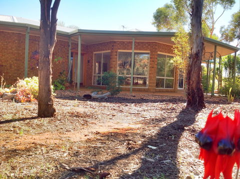 Munga Munga B&B - Tourism Adelaide 0