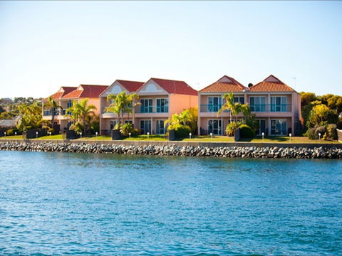 Port Lincoln Waterfront Apartments - Tourism Adelaide 2