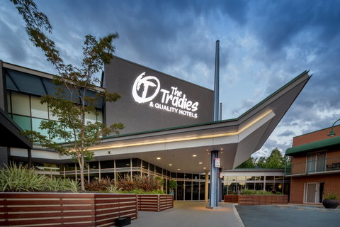 Quality Hotel Dickson - Tourism Adelaide 0