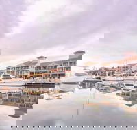 Ramada by Wyndham Hope Harbour - Tourism Adelaide