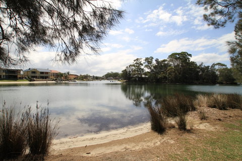 Ray Of Sunshine-Waterfront Reserve - Tourism Adelaide 1