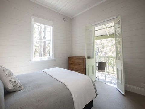 Reids Flat Cottage - Tourism Adelaide 1