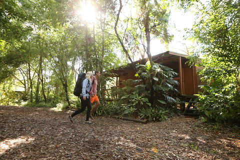 Samurai Beach Bungalows Port Stephens YHA - Tourism Adelaide 1