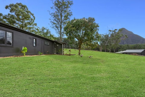 Sunshine Coast Farm Stay  - Tourism Adelaide 1
