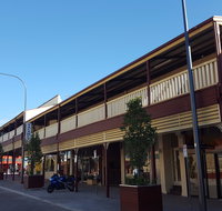 Balcony on Sixth Lodge - Tourism Adelaide