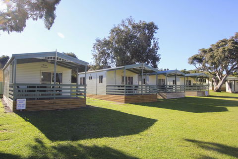 Beachside Holiday Park - Tourism Adelaide 1