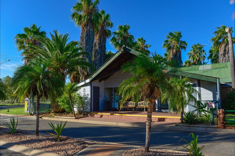 Desert Palms Alice Springs - Tourism Adelaide 2