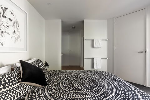 Dlux + Escape @ 83 Great Ocean Road Apartments Lorne - Tourism Adelaide 2