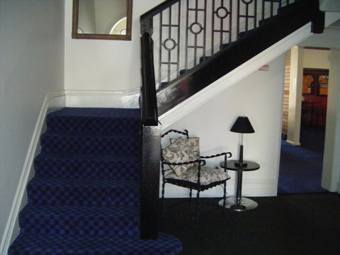 Imperial Hotel Cowra - Tourism Adelaide 0