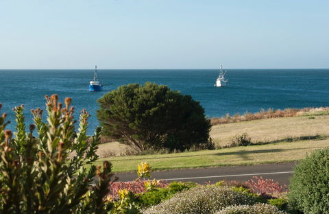 Kepals On The Coast - Tourism Adelaide 1