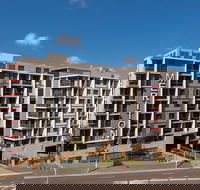 Meriton Suites North Ryde - Tourism Adelaide
