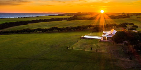 Mistere On Kangaroo Island - Tourism Adelaide 1