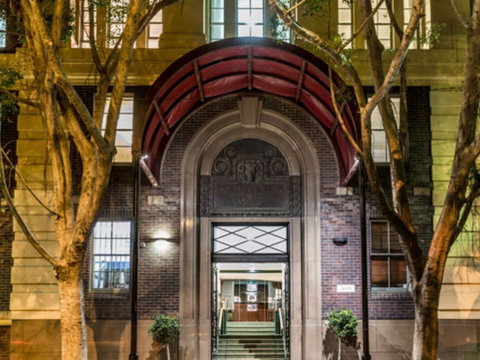 Oaks Sydney Goldsbrough Suites - Tourism Adelaide 0