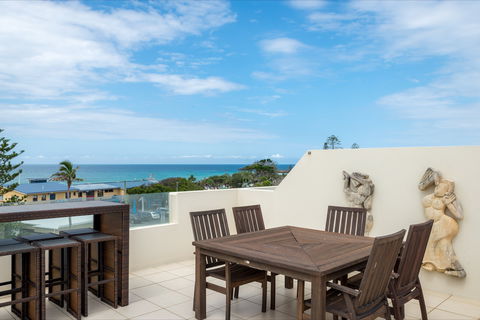 Paradiso Resort - Tourism Adelaide 2