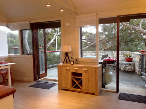 Serenity Cottage - Tourism Adelaide 2
