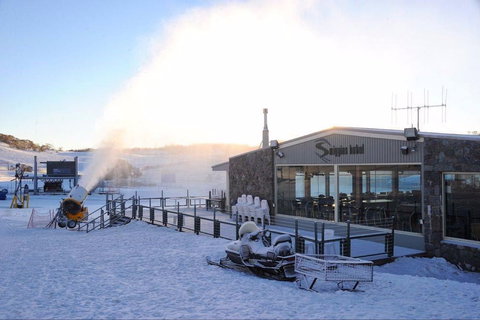 Smiggins Hotel - Tourism Adelaide 0