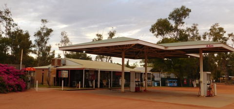 Stuarts Well Roadhouse - Tourism Adelaide 0