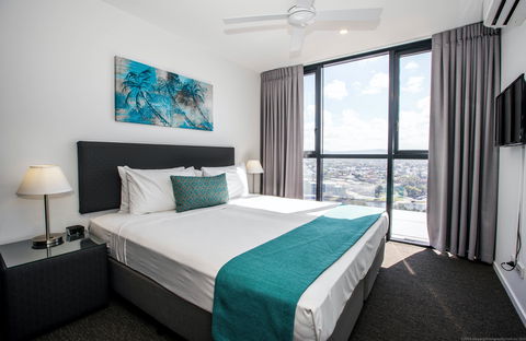 Synergy  Broadbeach - Tourism Adelaide 1