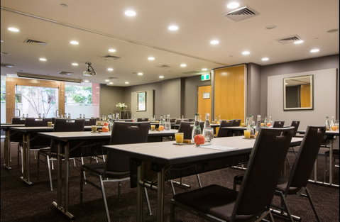 The Sebel Quay West Suites Sydney - Tourism Adelaide 1