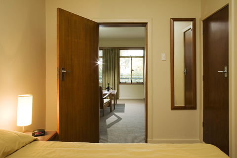 University House - Tourism Adelaide 2