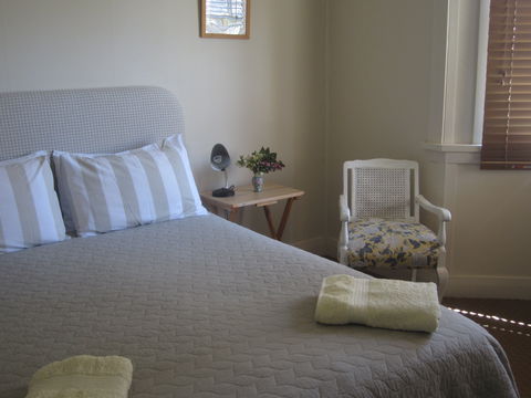 Valley Views Bed And Breakfast - Tourism Adelaide 1