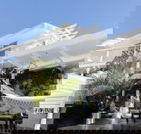 White Beach Cottage - The Perfect Beach Getaway - Tourism Adelaide