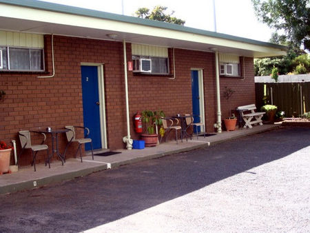 Opal Motel - Tourism Adelaide 4