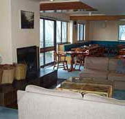 Trackers Mountain Lodge - Tourism Adelaide