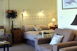Courtside Cottage Bed And Breakfast - Tourism Adelaide 1