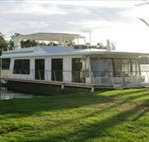 Cloud 9 Houseboats - Tourism Adelaide