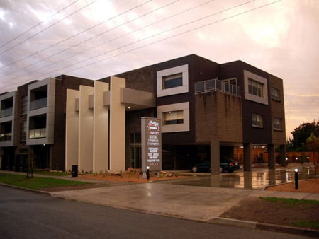 Bridges On Argyle Motel And Serviced Apartments - Tourism Adelaide 0
