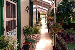 Daylesford Central Motor Inn - Tourism Adelaide 4