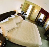 Comfort Inn and Suites City Views - Tourism Adelaide