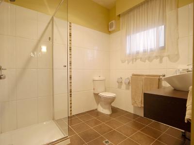 Comfort Inn And Suites City Views - Tourism Adelaide 4