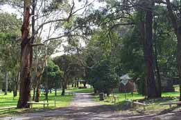 Moe Gardens Caravan Park - Tourism Adelaide 0
