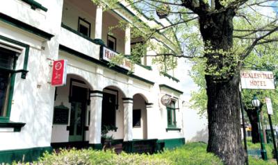 Healesville Hotel - Tourism Adelaide 0