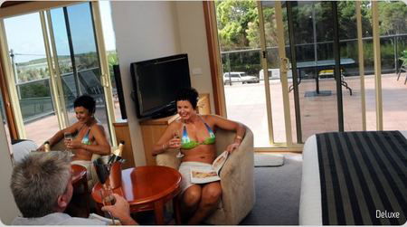 Eugenies Luxury Accommodation - Tourism Adelaide 3