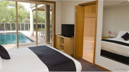 Eugenies Luxury Accommodation - Tourism Adelaide 4