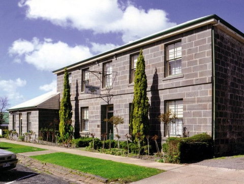 Victoria House Portland - Tourism Adelaide 0