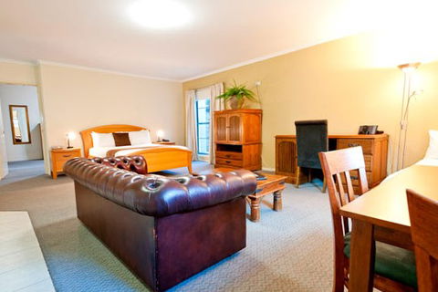 Quality Inn And Suites The Menzies - Tourism Adelaide 2