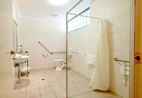 Quality Inn And Suites The Menzies - Tourism Adelaide 3