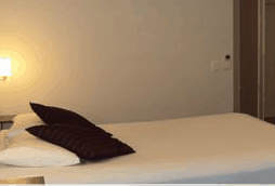 Beachfront Family Resort - Tourism Adelaide 4