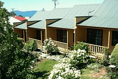 Meredith House - Tourism Adelaide 1