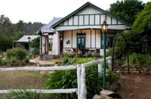 Balingup Rose Bed & Breakfast - Tourism Adelaide 0
