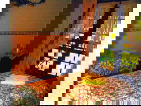 Yayl Lodge Bed & Breakfast - Tourism Adelaide 1