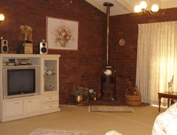 Pamelas Retreat - Tourism Adelaide 1