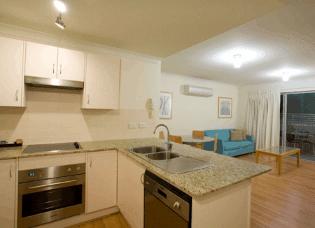 Shoal Bay Beachclub Apartments - Tourism Adelaide 3