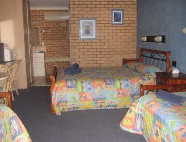 Cameo Inn Motel - Tourism Adelaide 4